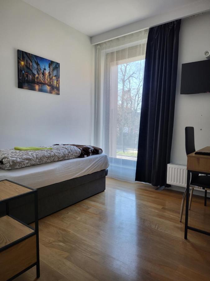 Amber Hostel Szlak Krasków Exterior foto